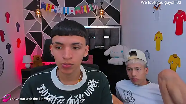 Snapshot of Juan_Nd_Steven chatting on June 17, 2026, 9:05 pm Juan Nd Steven online show from June 17, 2026, 9:05 pm