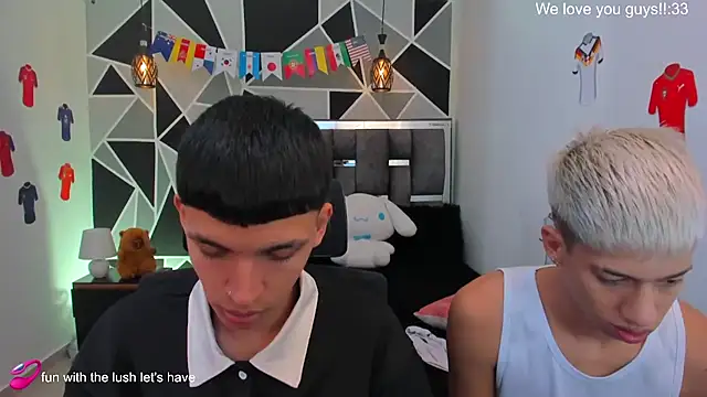 Snapshot of Juan_Nd_Steven chatting on June 24, 2026, 8:52 pm Juan Nd Steven online show from June 24, 2026, 8:52 pm