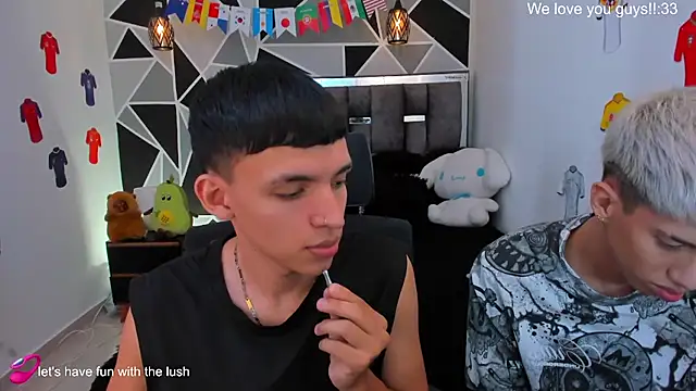 Snapshot of Juan_Nd_Steven chatting on June 27, 2026, 8:58 pm Juan Nd Steven online show from June 27, 2026, 8:58 pm