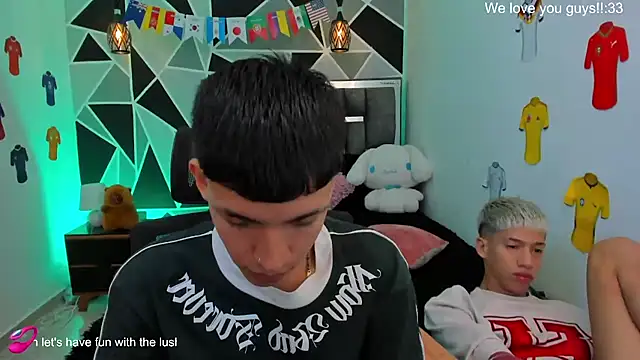 Snapshot of Juan_Nd_Steven chatting on July 4, 2026, 11:16 am Juan Nd Steven online show from July 4, 2026, 11:16 am