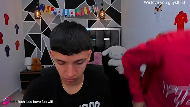 Snapshot of Juan_Nd_Steven chatting on July 5, 2026, 11:28 am Juan Nd Steven online show from July 5, 2026, 11:28 am