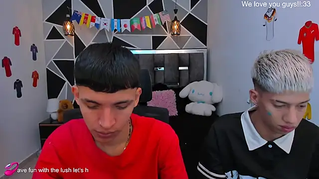 Snapshot of Juan_Nd_Steven chatting on July 8, 2026, 12:26 am Juan Nd Steven online show from July 8, 2026, 12:26 am
