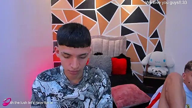 Snapshot of Juan_Nd_Steven chatting on August 7, 2026, 11:23 am Juan Nd Steven online show from August 7, 2026, 11:23 am