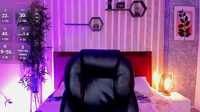 miah connor online show from November 15, 2025, 7:43 pm