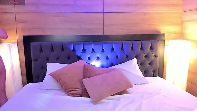 Snapshot of miah_connor chatting on March 7, 2026, 9:23 pm miah connor online show from March 7, 2026, 9:23 pm