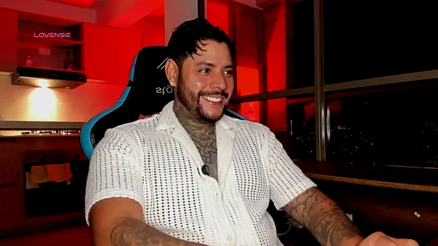 Snapshot of yeikoe1 chatting on January 9, 2026, 12:35 am yeikoe1 online show from January 9, 2026, 12:35 am