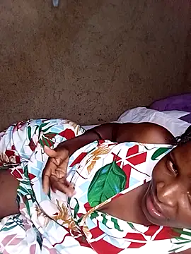 Snapshot of pretty_prickle chatting on November 18, 2025, 2:54 pm pretty prickle online show from November 18, 2025, 2:54 pm