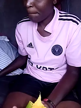 Snapshot of pretty_prickle chatting on November 30, 2025, 5:33 am pretty prickle online show from November 30, 2025, 5:33 am