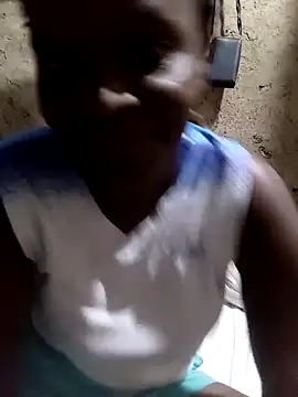 Snapshot of pretty_prickle chatting on February 22, 2026, 7:29 am pretty prickle online show from February 22, 2026, 7:29 am