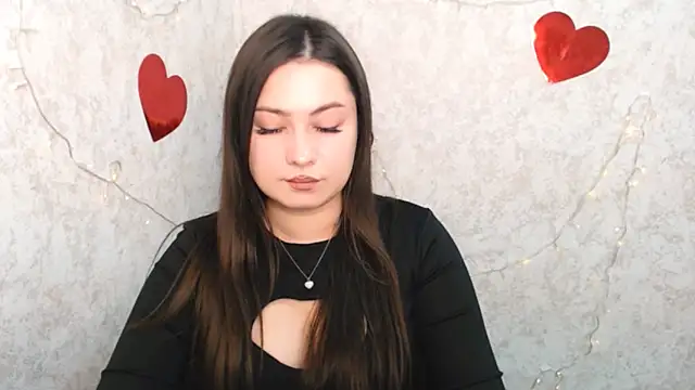 EmiliaTemi  online show from February 21, 2025, 3:54 pm