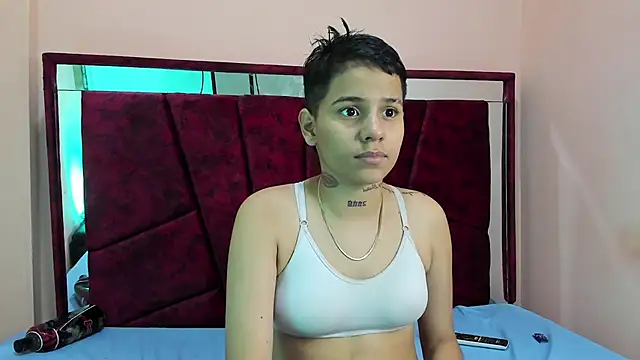 cami hots online show from February 5, 2025, 9:57 am