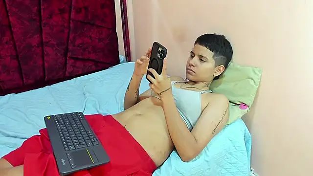 cami hots online show from February 8, 2025, 8:31 am