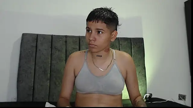 cami hots online show from February 25, 2025, 3:42 am