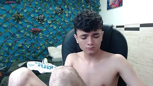 Waturox online show from December 18, 2024, 10:24 pm