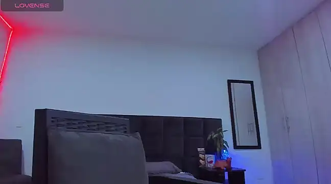 Alexander Martines online show from February 14, 2025, 3:54 am