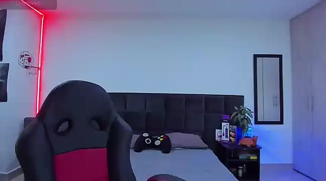 Alexander Martines online show from March 15, 2025, 11:50 pm