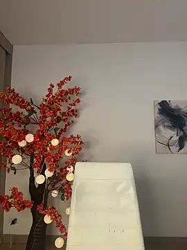 Snapshot of VictoriaHiill chatting on February 19, 2026, 6:37 pm VictoriaHiill online show from February 19, 2026, 6:37 pm