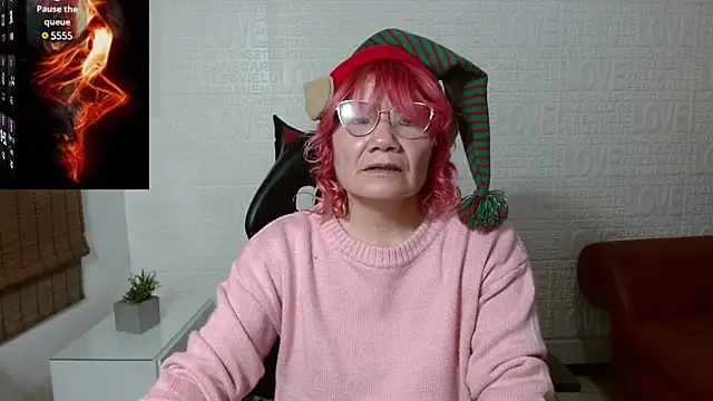 Salomeediaz  online show from December 23, 2024, 9:08 pm