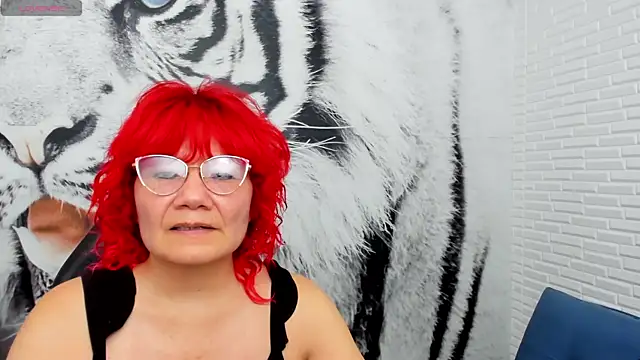 Salomeediaz  online show from January 7, 2025, 9:03 pm