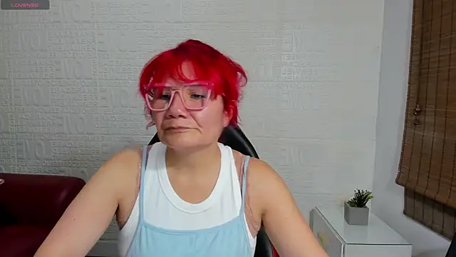 Salomeediaz  online show from January 13, 2025, 9:09 pm