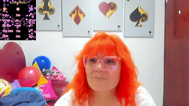 Salomeediaz  online show from June 19, 2026, 9:07 pm