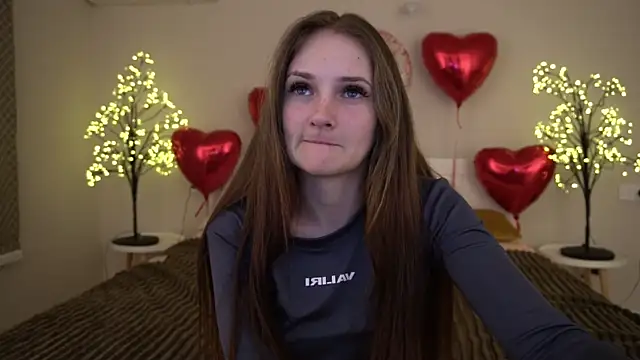 PamelaXX  online show from February 13, 2025, 9:49 pm