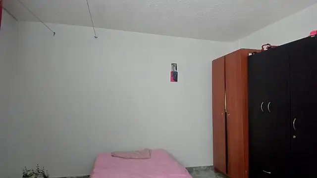 nicole volkov online show from March 14, 2025, 1:37 am