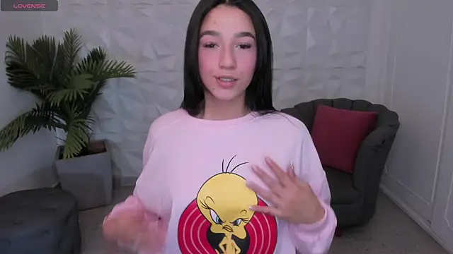 SaraaMills online show from January 17, 2025, 7:27 pm