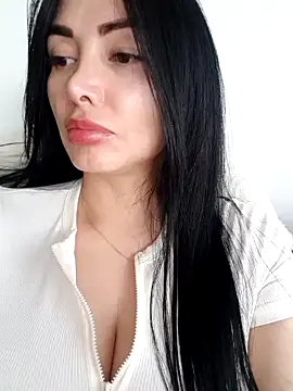  monicab online show from January 4, 2025, 9:20 pm