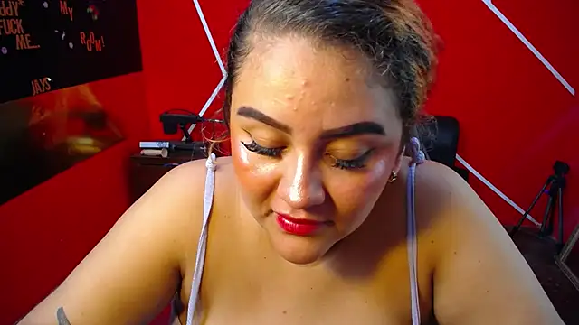 loly bigbooty4u online show from February 8, 2026, 4:27 am