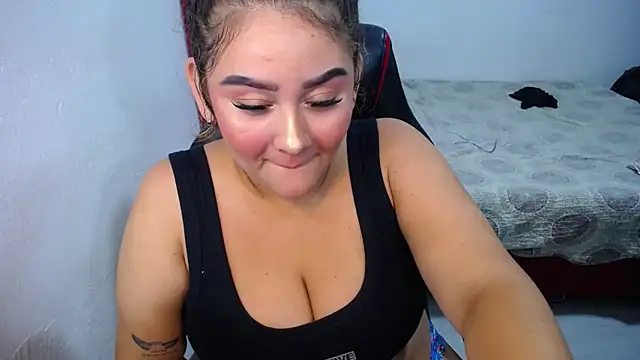 loly bigbooty4u online show from March 23, 2026, 4:38 am