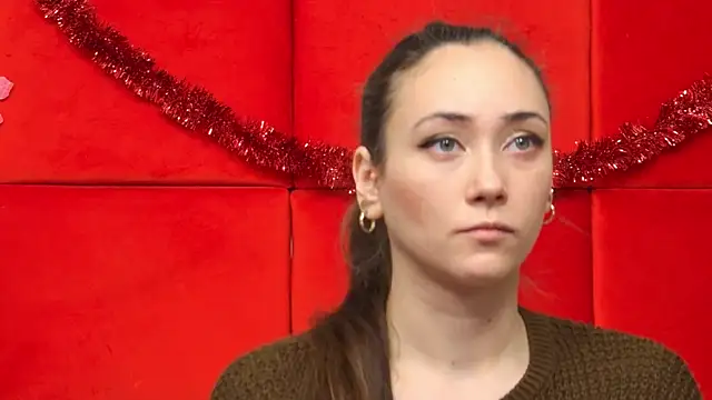 AliceMunro online show from December 29, 2024, 10:03 pm
