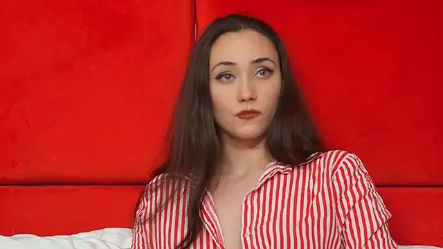 AliceMunro online show from December 30, 2024, 1:15 am