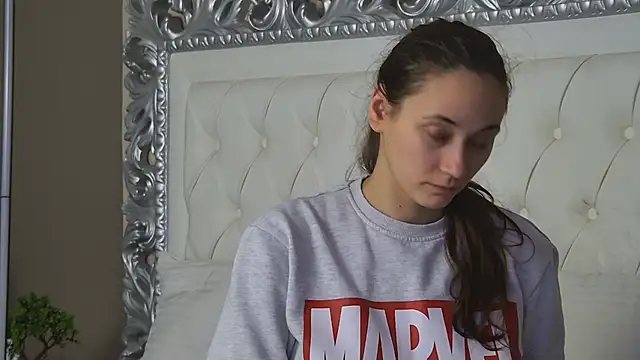 AliceMunro online show from February 20, 2026, 9:15 pm