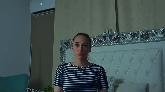 AliceMunro online show from June 13, 2026, 7:12 pm