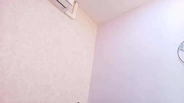 Chantal taylor  online show from October 9, 2025, 12:03 pm