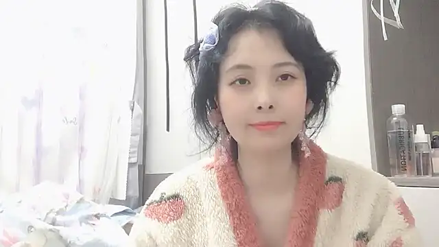 Snapshot of Hanicarrot chatting on January 13, 2025, 10:56 pm Hanicarrot online show from January 13, 2025, 10:56 pm