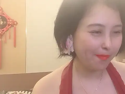 Snapshot of Hanicarrot chatting on September 12, 2025, 3:12 pm Hanicarrot online show from September 12, 2025, 3:12 pm
