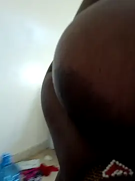 suckmyboobs12  online show from December 31, 2024, 8:15 am