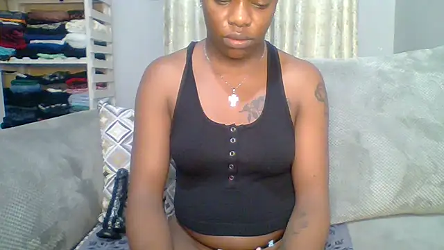 Petite 254 online show from September 9, 2025, 11:48 pm