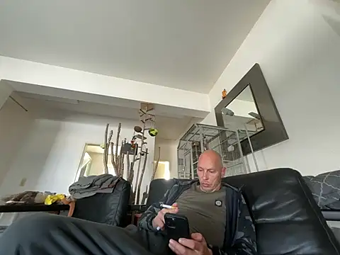 Germankink online show from May 3, 2026, 9:48 am