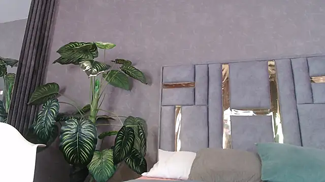 JuliaRose ks online show from November 25, 2025, 12:27 pm