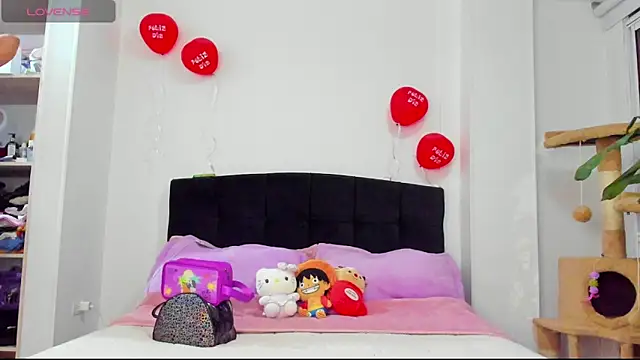 Snapshot of JuliaRose_ks chatting on February 24, 2026, 12:41 am JuliaRose ks online show from February 24, 2026, 12:41 am