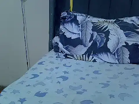 Snapshot of Lutyie chatting on February 18, 2025, 7:52 pm Lutyie online show from February 18, 2025, 7:52 pm