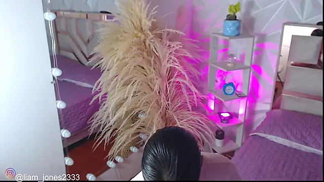 Snapshot of Jonesliam23 chatting on September 23, 2025, 7:06 pm Jonesliam23 online show from September 23, 2025, 7:06 pm