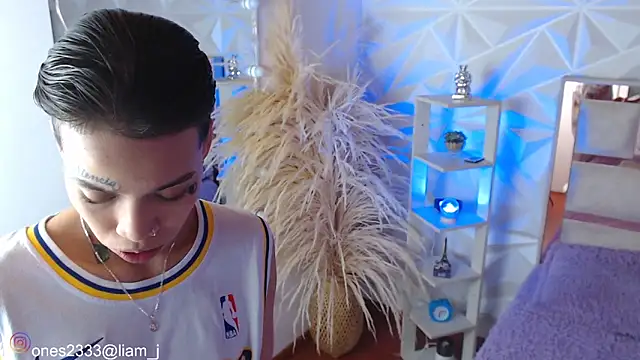 Snapshot of Jonesliam23 chatting on October 10, 2025, 7:02 pm Jonesliam23 online show from October 10, 2025, 7:02 pm