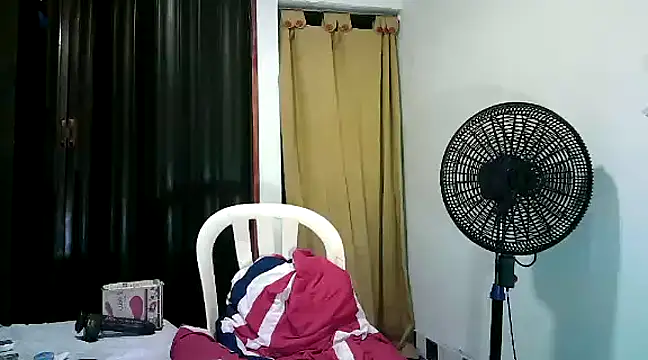 kimmiemm online show from January 20, 2025, 12:57 am