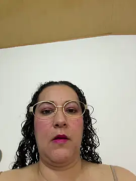 luisa curli online show from June 12, 2026, 6:56 am