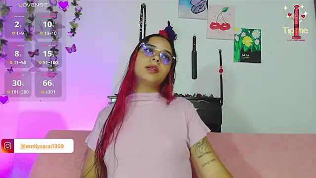 EmilyMeoww online show from March 22, 2025, 1:00 am