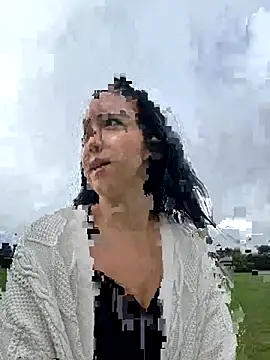 Vanesskaa online show from September 17, 2025, 1:24 pm